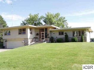 32485 Lakeview Dr, Grand Rapids, MN 55744