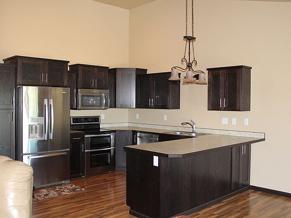 2nd image of 430 Foxtail Dr E
