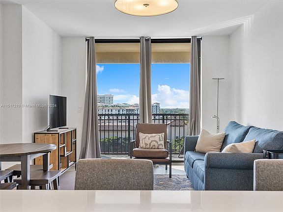 4th image of 301 Altara Ave APT 815
