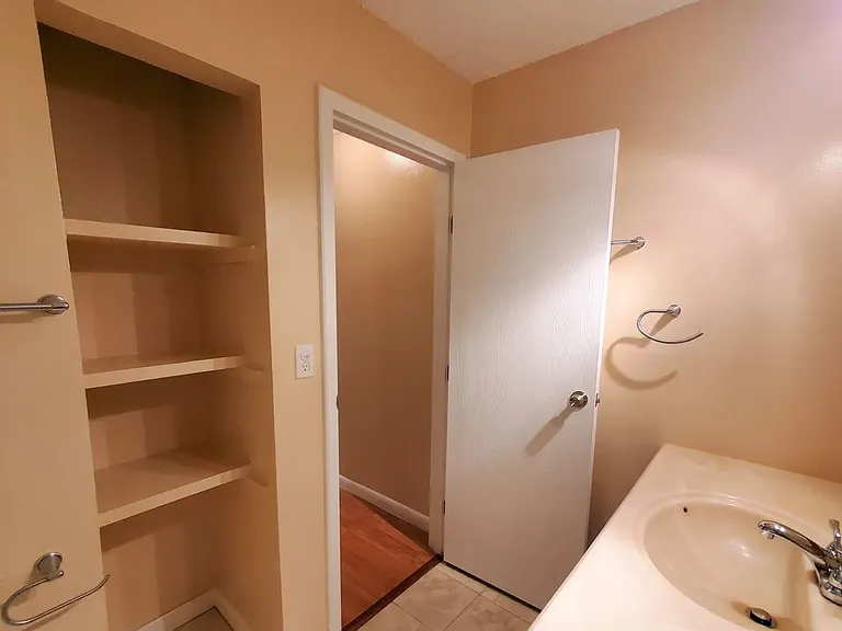 6519 W Newberry Rd #508 — Photo 20
