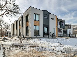 9655 86th St NW, Edmonton, AB T6C 3E4