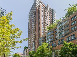 788 Richards St #2203, Vancouver, BC