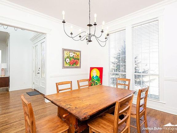 4th image of 3765 E Leawood Way