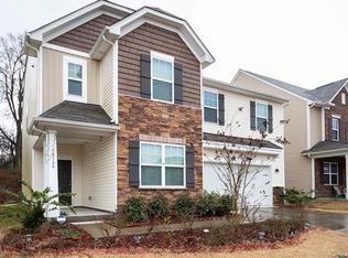 10384 Hillsborough St, Huntersville, NC 28078