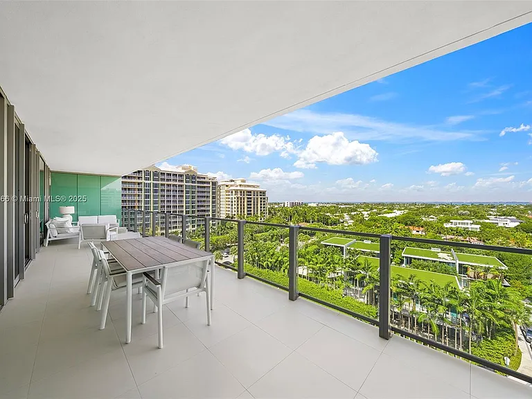 360 Ocean Dr #905S — Photo 27