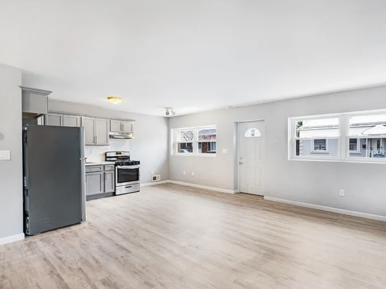 51 Lester St #1 — Photo 10