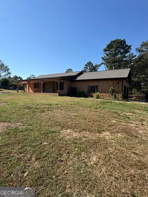 3 bed, 2.0 bath, 1558 sqft, $2,000 — Photo 1