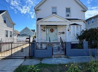 312 California Ave, Providence, RI 02905