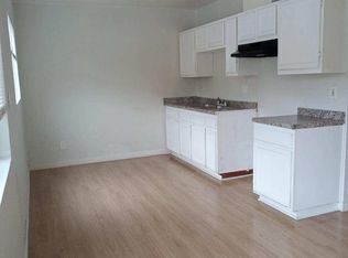 7711 S San Pedro St, Los Angeles, CA 90003