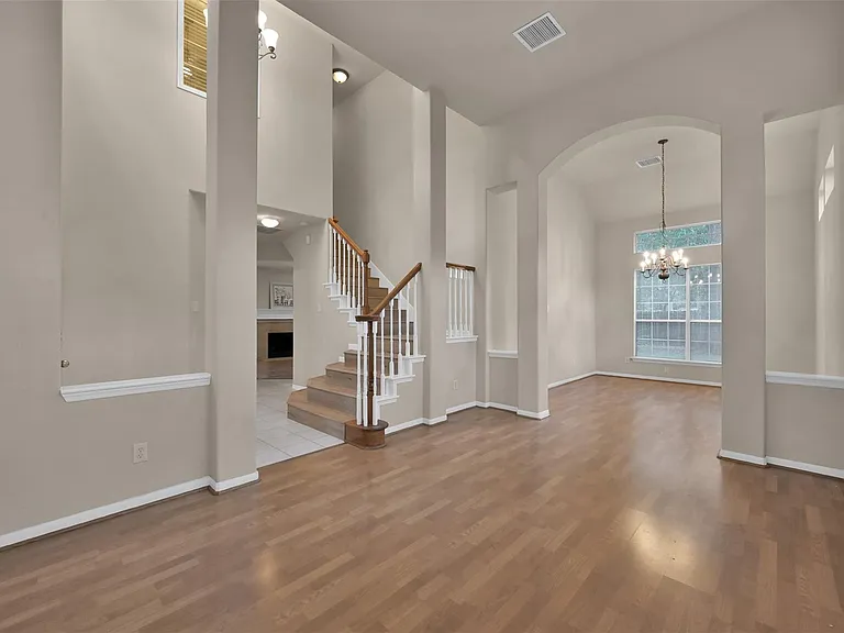 30 Hidden Meadow Dr — Photo 3