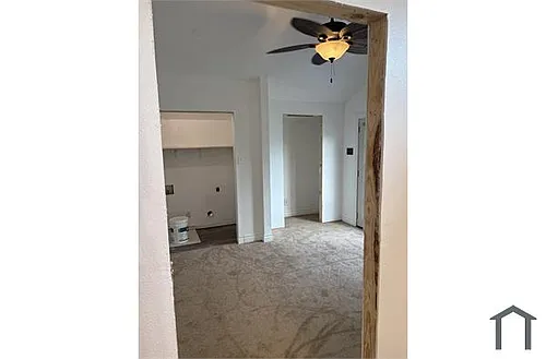 901 National Dr #1 Photo 1