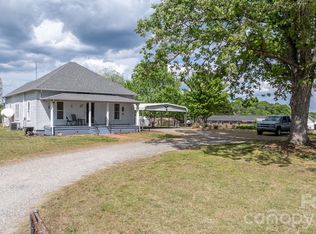 3492 Icard Rhodhiss Rd, Connelly Springs, NC 28612
