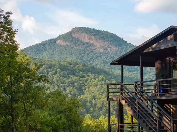 121 Sassafras Gap Road, Highlands, NC 28741