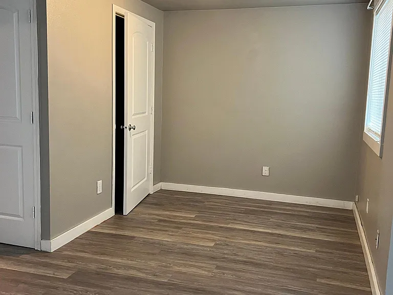 316 Cline Ave — Photo 14