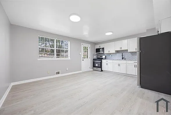 6016 Marquette Rd — Photo 12
