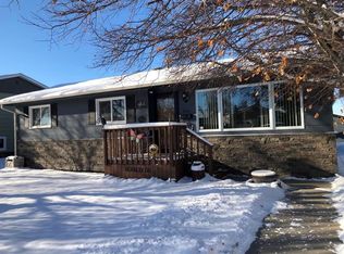 426 8th Ave S, Cut Bank, MT 59427