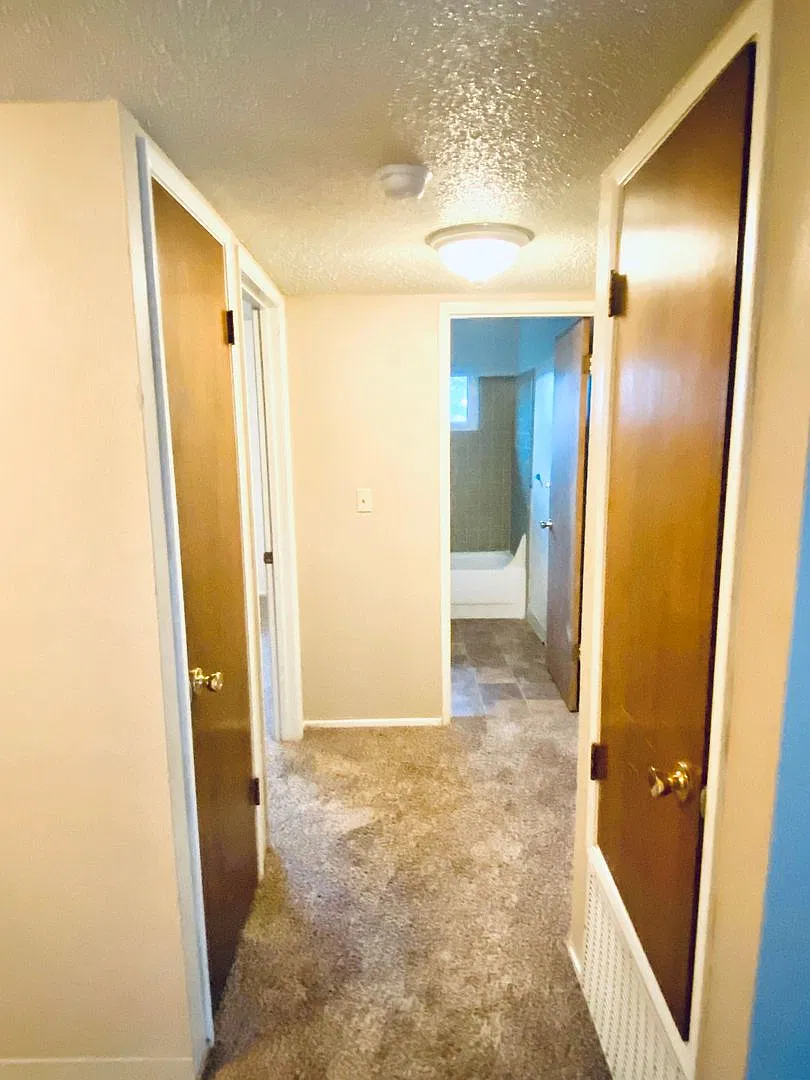 6 Ralland Circle — Photo 2