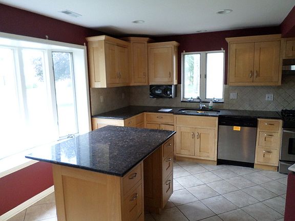5th image of 8331 N Newland Ave