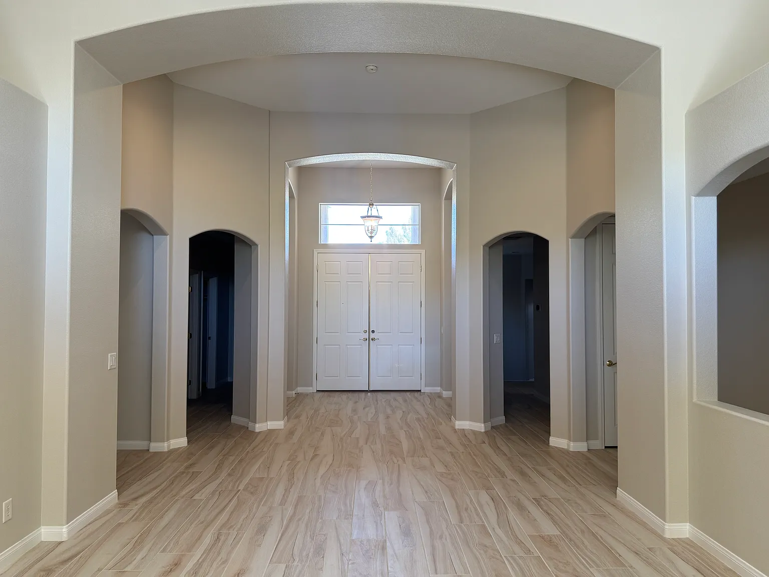 4 bed, 2973 sqft, $3,700 — Photo 4