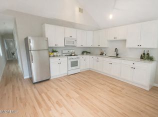 98 Raritan Ave, Keansburg, NJ 07734