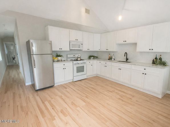 98 Raritan Ave