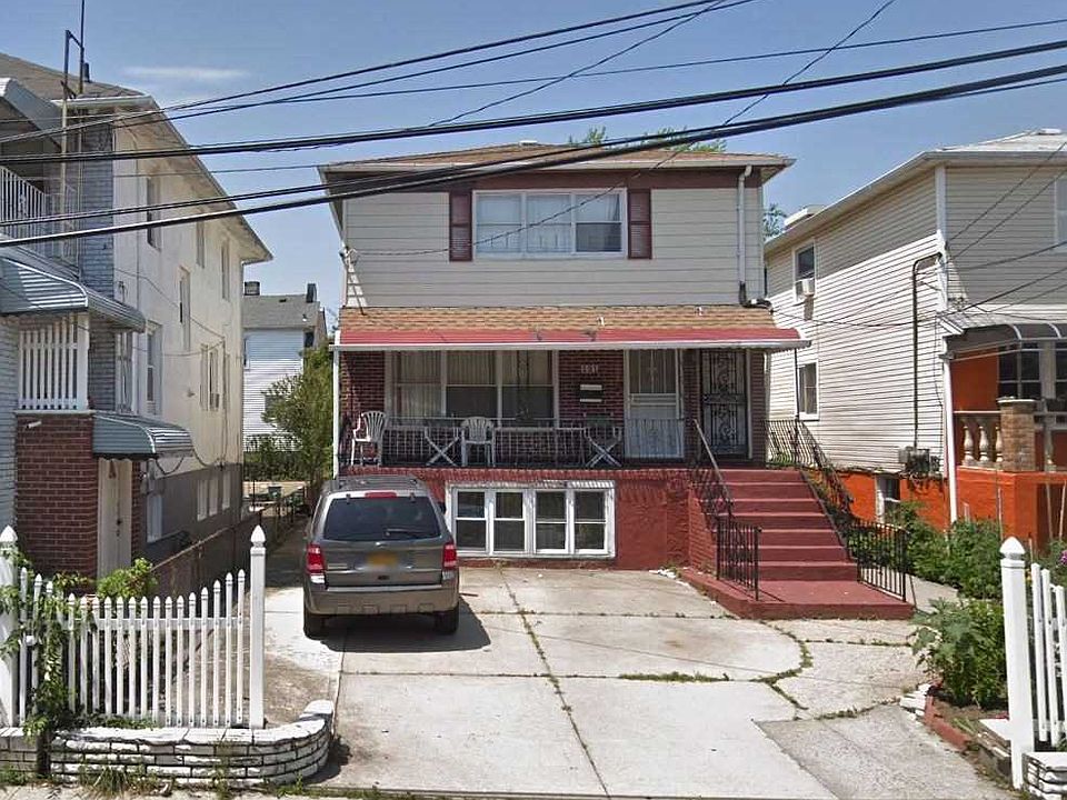 1st image of 221 Beach 29th St