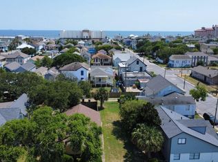 1723 Avenue M #1/2, Galveston, TX 77550