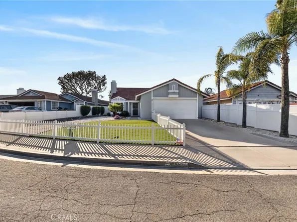 39427 Canyon Rim Cir, Temecula, CA 92591