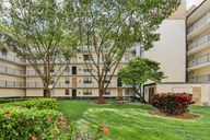 Woodlands Blvd-S1810-001.jpg