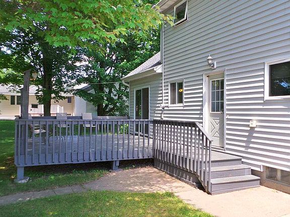 2nd image of 525 N Shattuck St