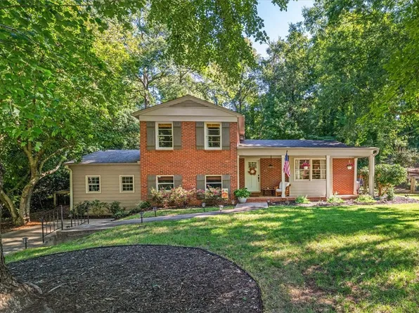 40 Lockwood Ave, Greenville, SC 29607