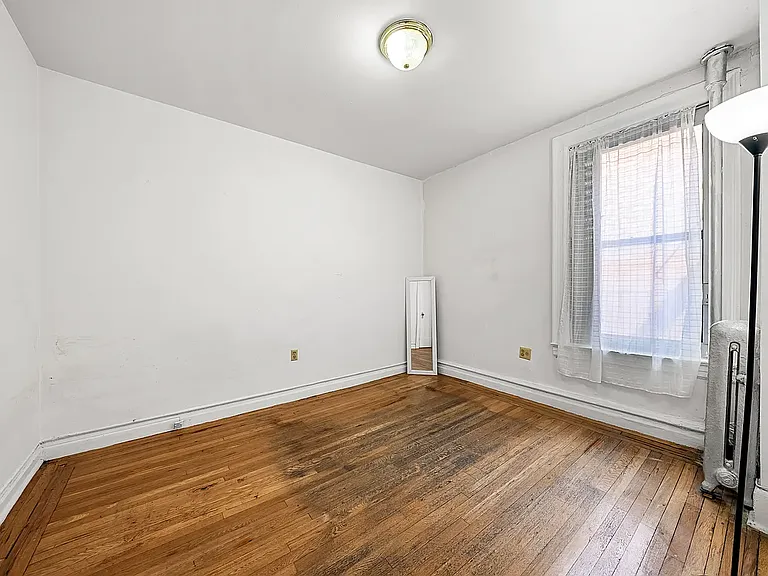 834 Riverside Dr #4E — Photo 7