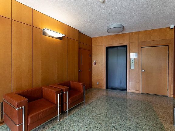 5th image of 1975 Pendrell St #110
