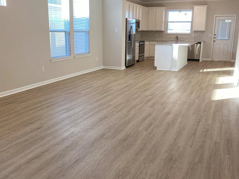 8714 Happy Valley Dr — Photo 14
