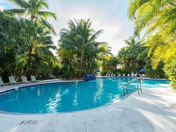 Large Community Pool