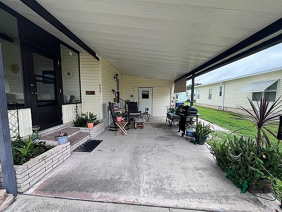 4th image of 553 Bermuda Dr