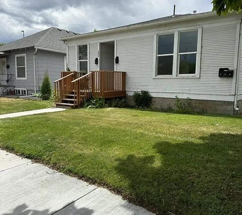 343 S 4th Ave