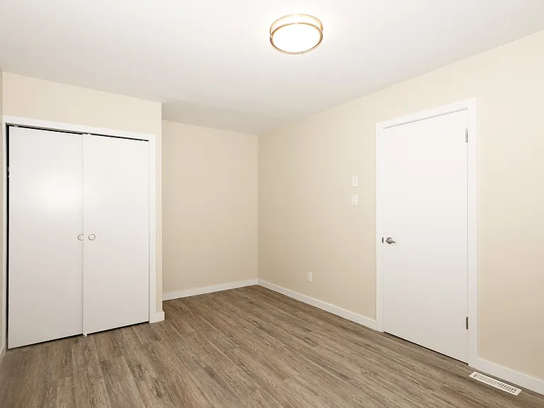 1415 Rothesay St #10 — Photo 21