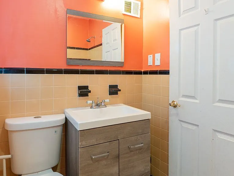 7101 Dorel St — Photo 24