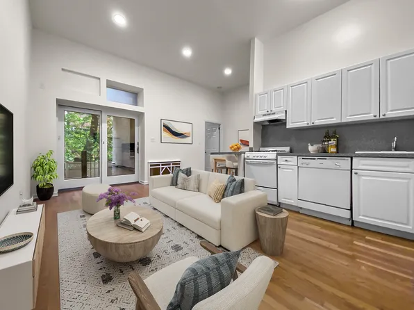 130 East 93rd Street image 1 of 5