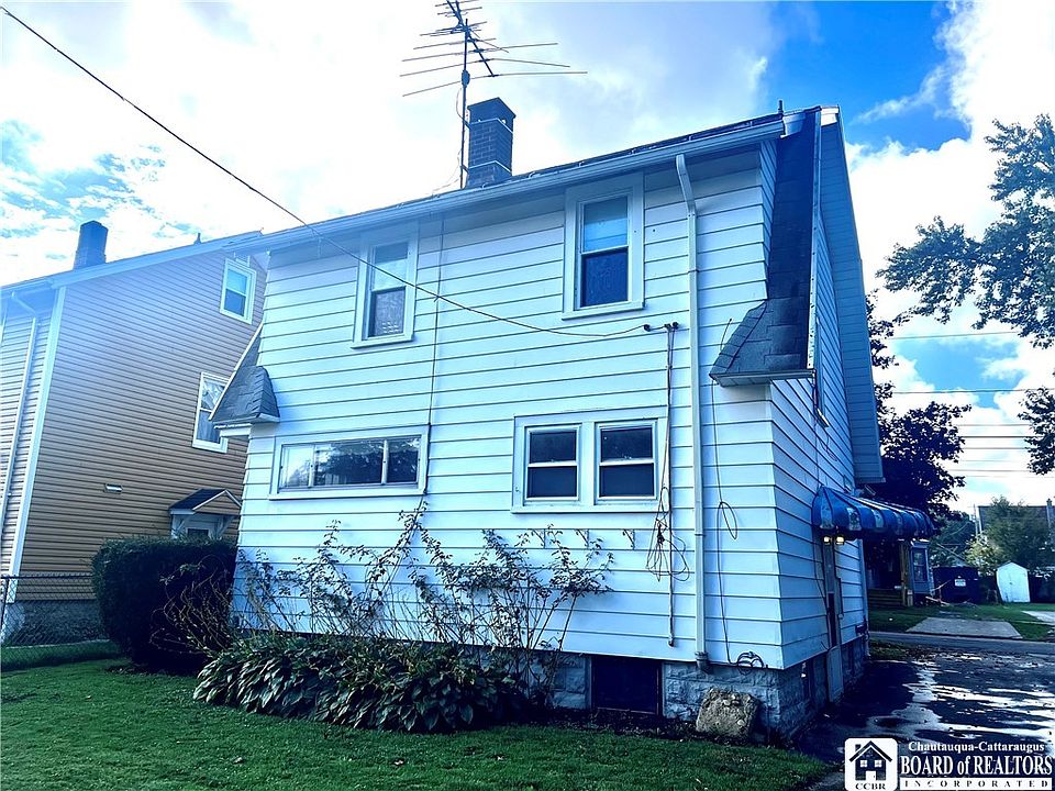 246 Lincoln Ave, Dunkirk, NY 14048 Zillow