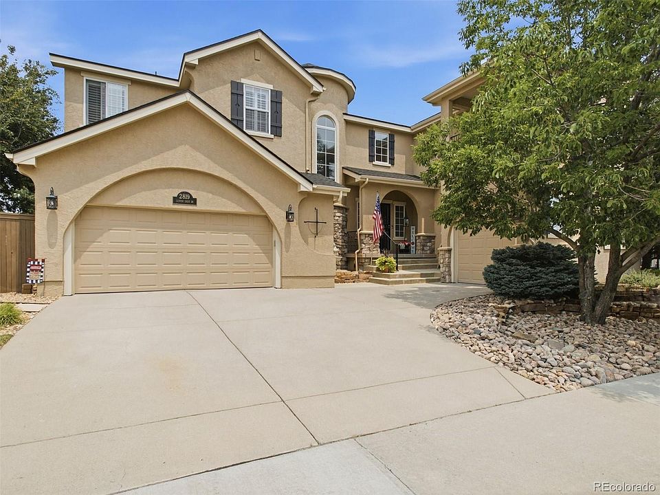 1st image of 2819 Canyon Crest Drive