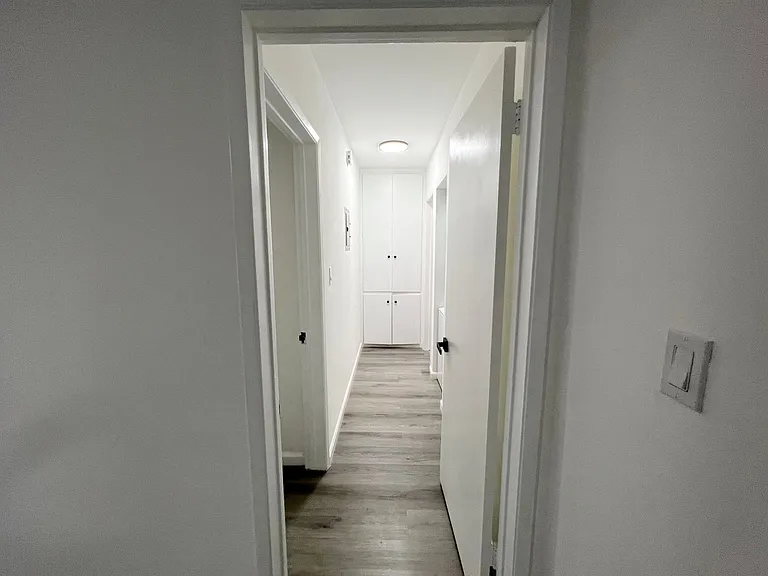 1063 Justin Ave — Photo 9