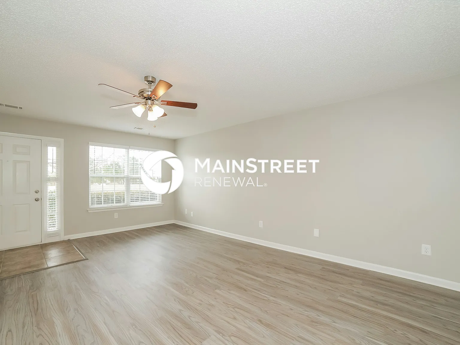 6239 Hickory Lane Circle — Photo 3