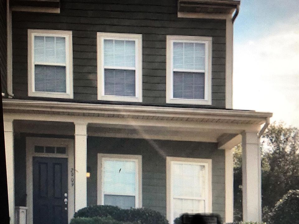 1st image of 2909 Stone Ln
