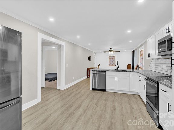2nd image of 5020 Foster Rd
