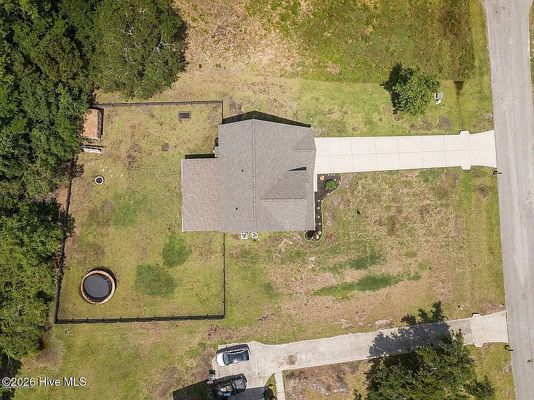 213 Willas Ct — Photo 66