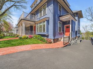 197 Winchester St #1, Brookline, MA 02446