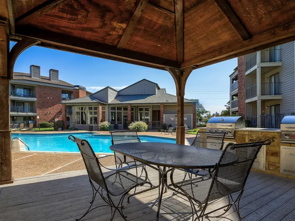 Woodscape Apartments