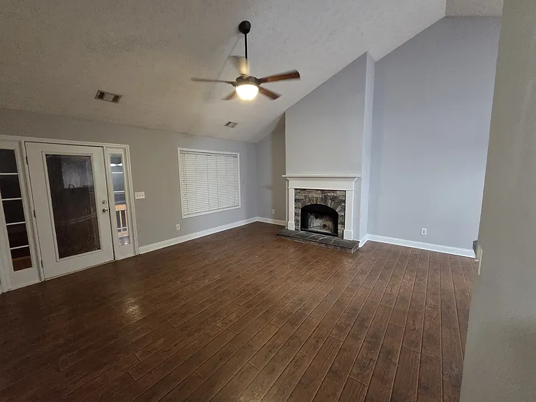 189 Woodlands Dr — Photo 4